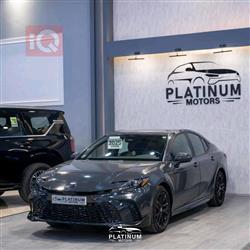 تۆیۆتا کامری